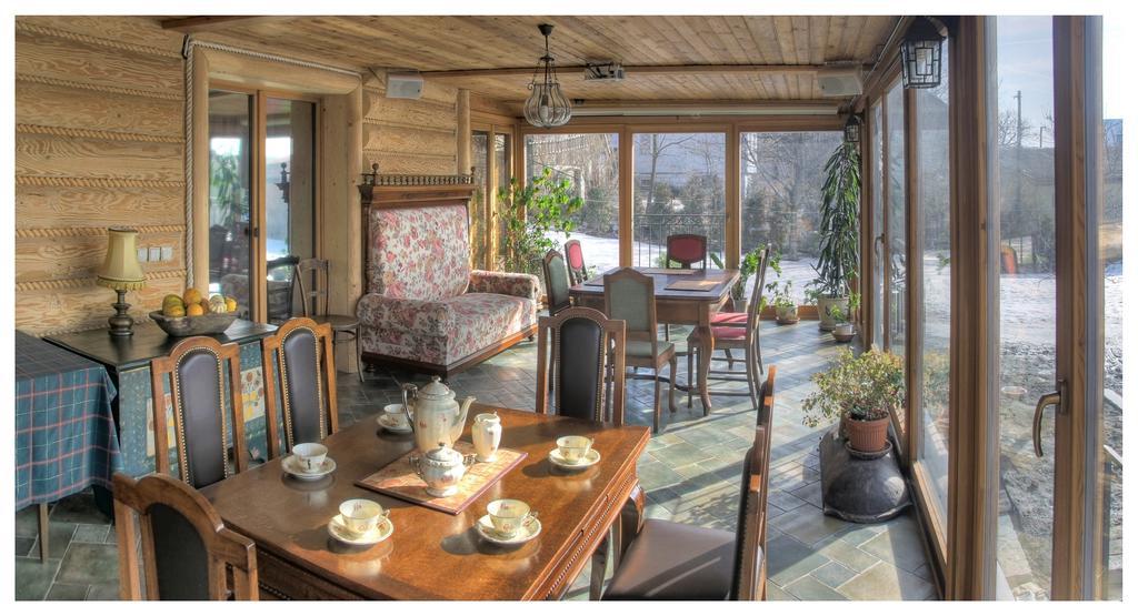 Bed and Breakfast Dom Na Rozcesciu Конякув Экстерьер фото