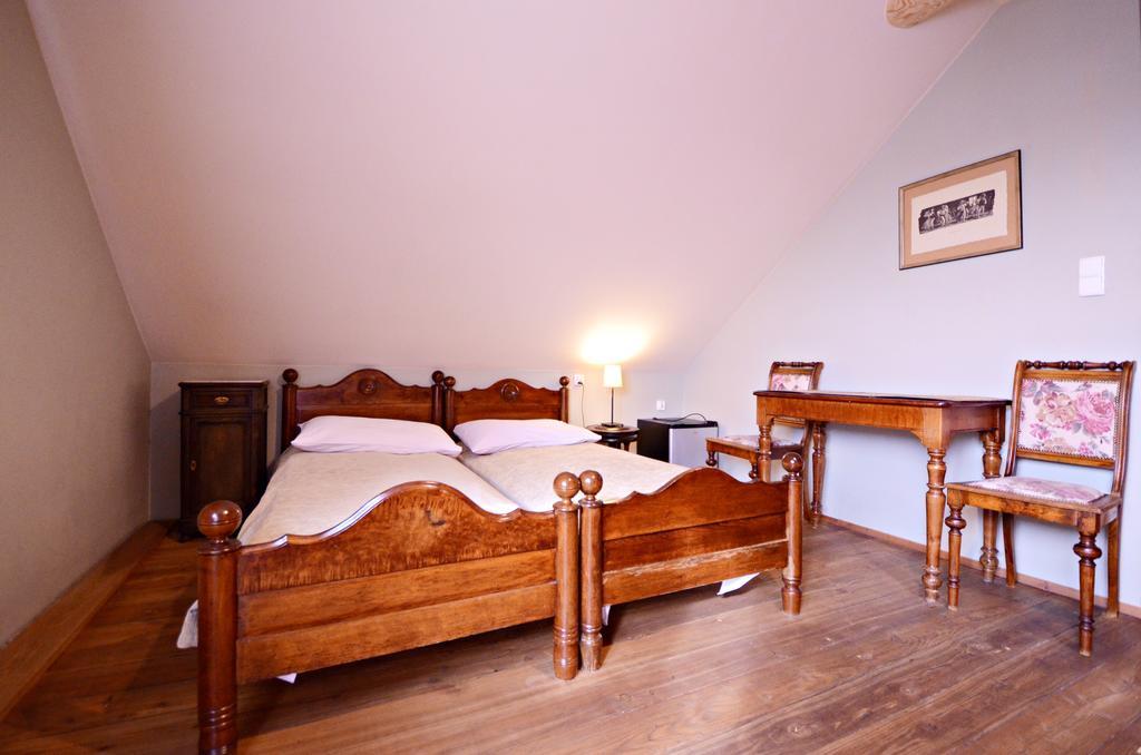 Bed and Breakfast Dom Na Rozcesciu Конякув Экстерьер фото